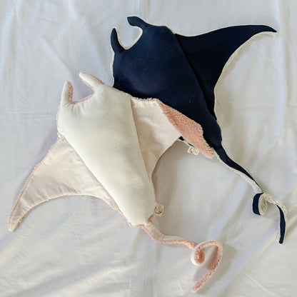 Snuggle Ray Cushion