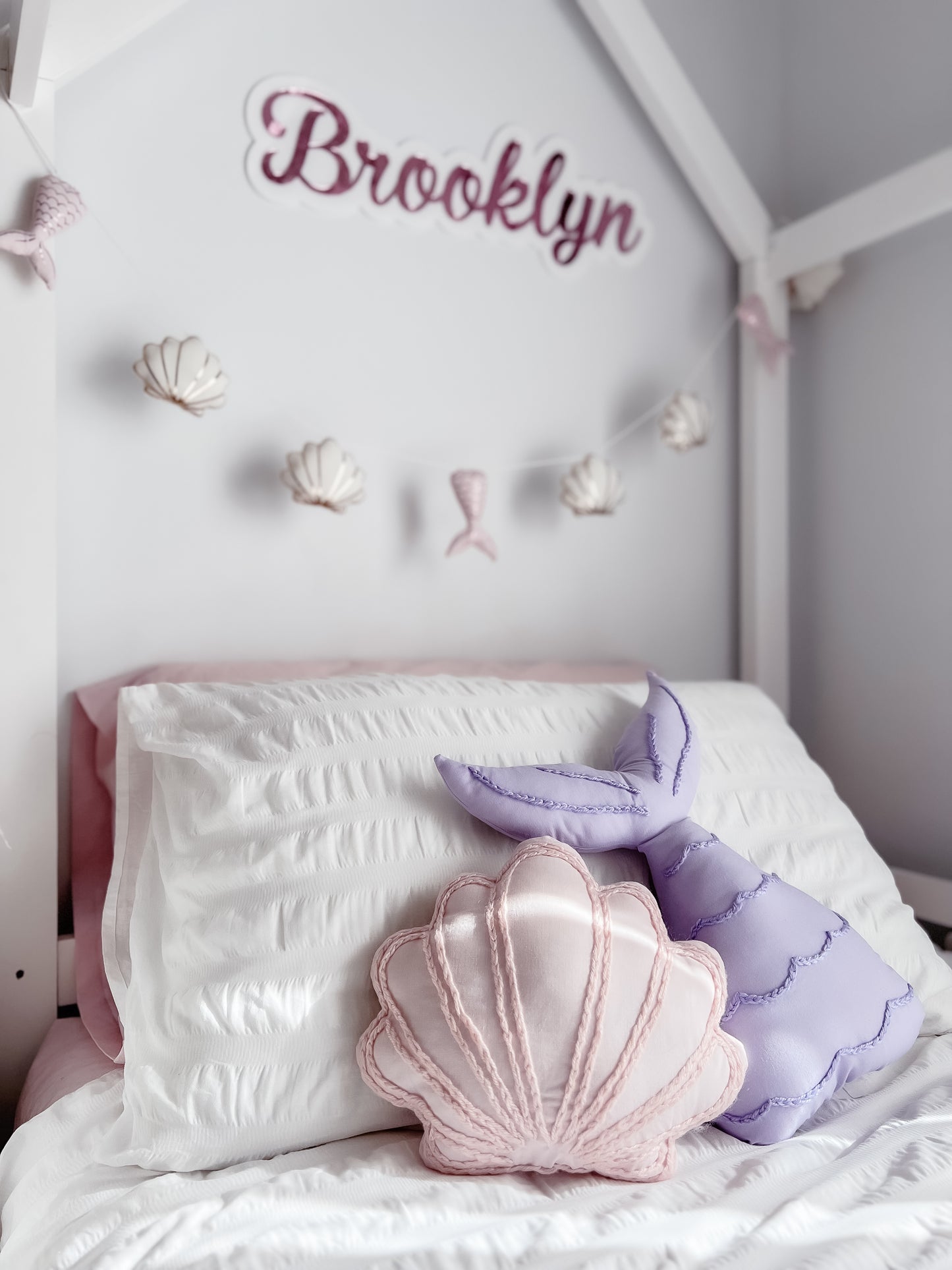Shell Cushion (fabric Options)